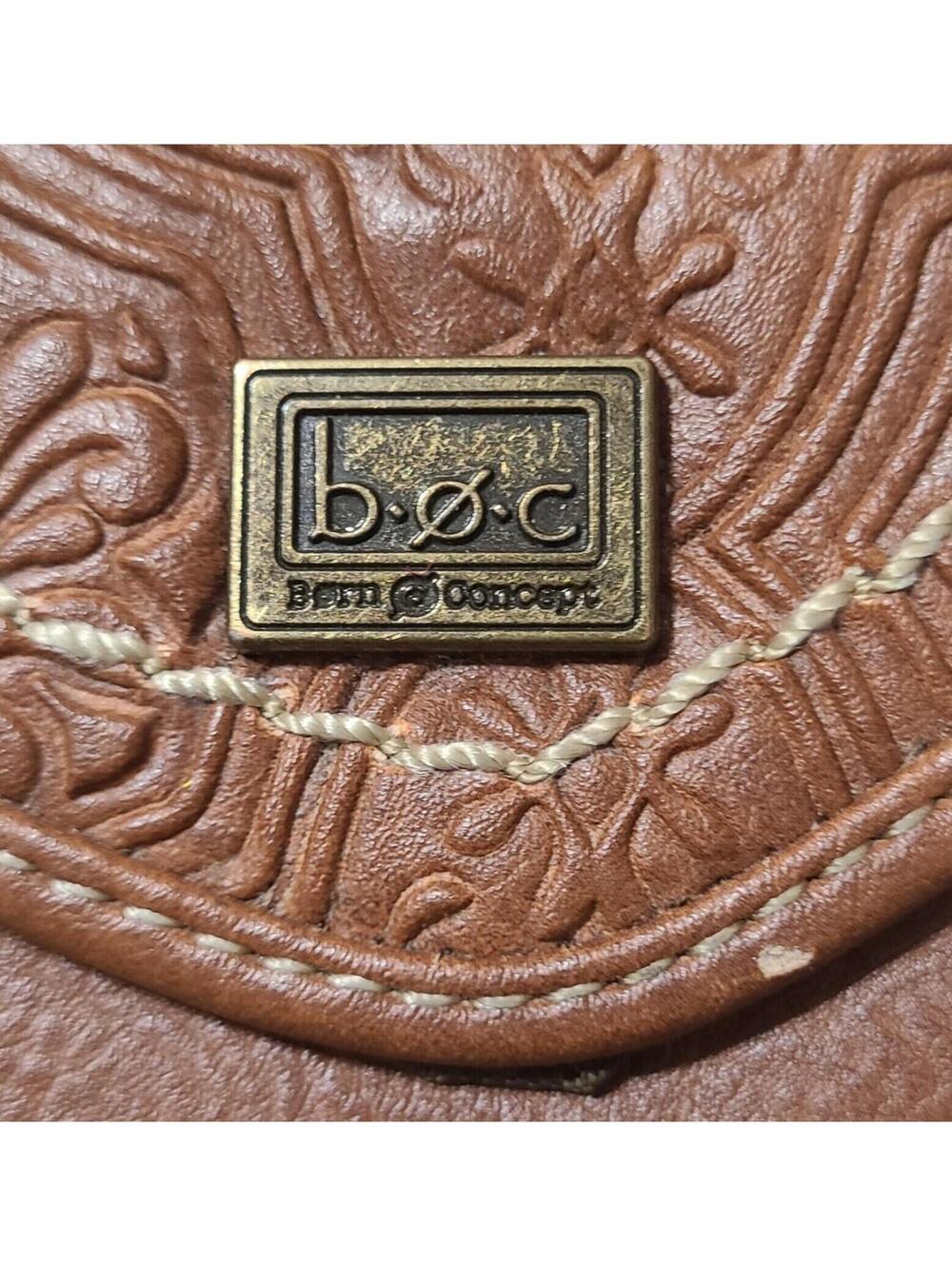 B.O.C. Born Concept Trifold Wallet Womens Size Small Brown Tooled Leather Zipper